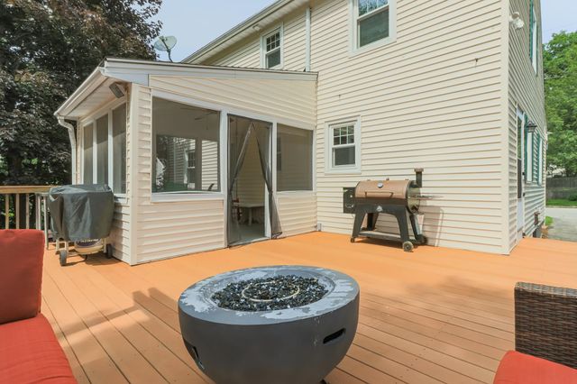 68 Benjamin Street, Manchester, NH 03109