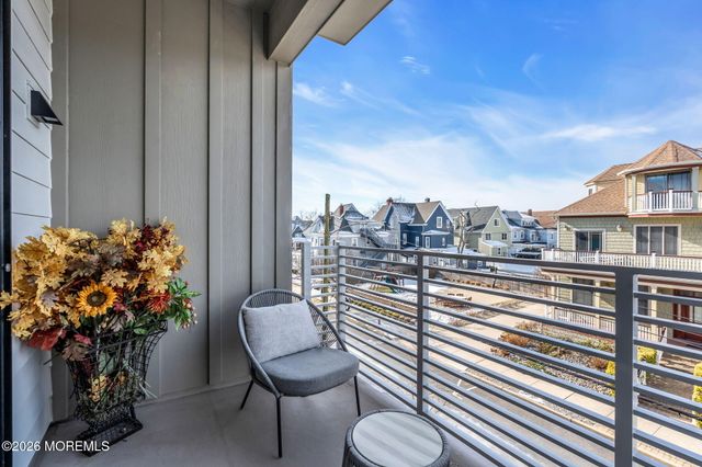 218 3rd Avenue 205, Asbury Park, NJ 07712