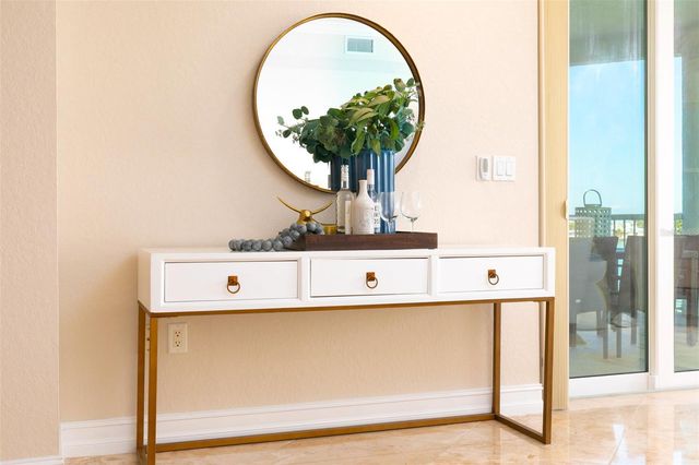 220 108TH AVENUE 304, Treasure Island, FL 33706