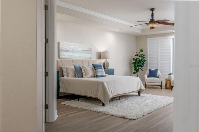 220 108TH AVENUE 304, Treasure Island, FL 33706