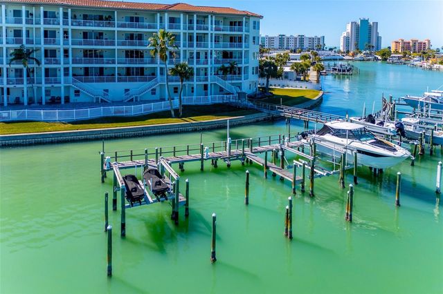 220 108TH AVENUE 304, Treasure Island, FL 33706