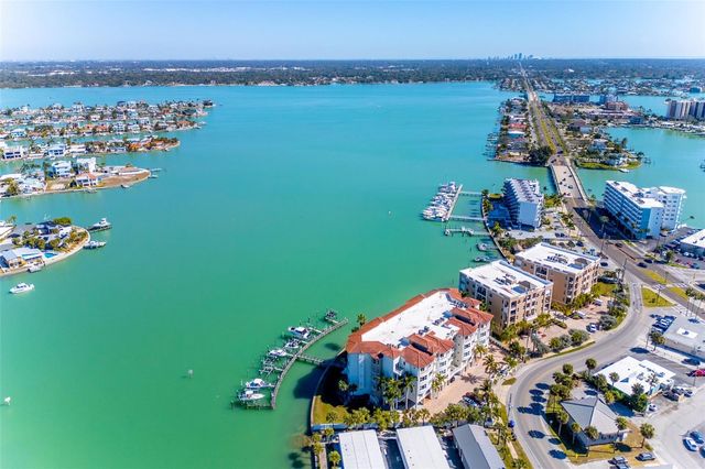 220 108TH AVENUE 304, Treasure Island, FL 33706