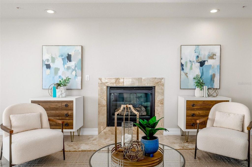 Image 14 of property listing at 220 108TH AVENUE 304, Treasure Island, FL 33706