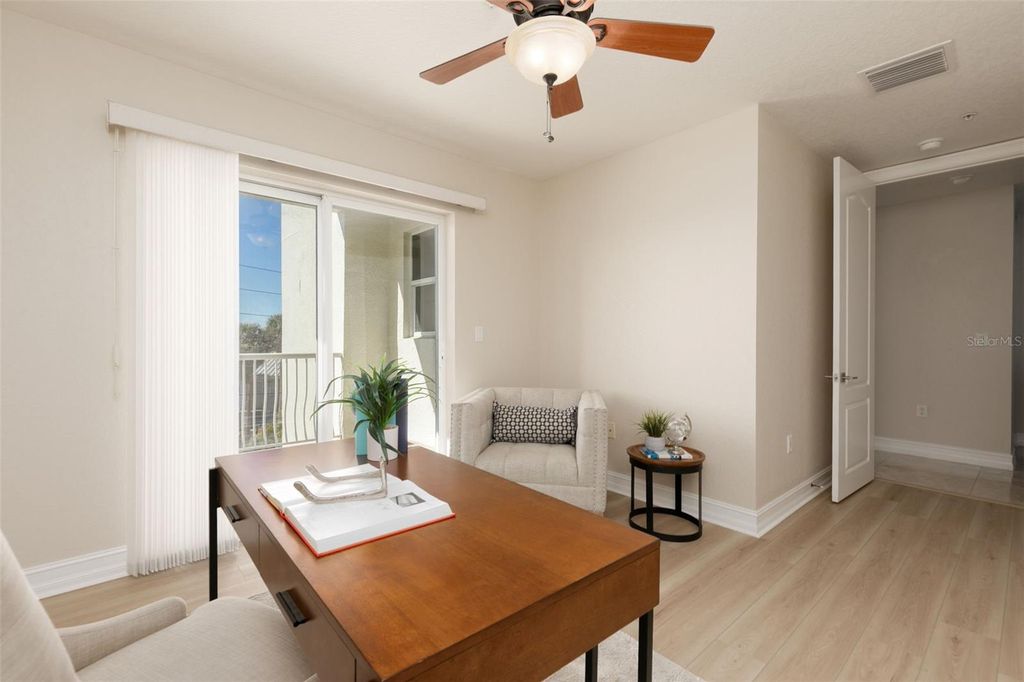 Image 50 of property listing at 220 108TH AVENUE 304, Treasure Island, FL 33706