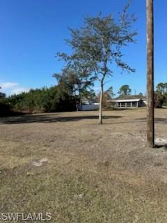 552 Sherwood AVE S, LEHIGH ACRES, FL 33974 — photo 2