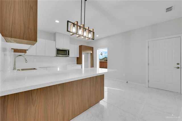 801 Pedro Street, Mission, TX 78572