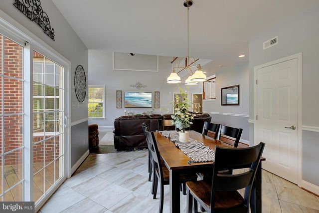 25 HOILE LN, Huntingtown, MD 20639