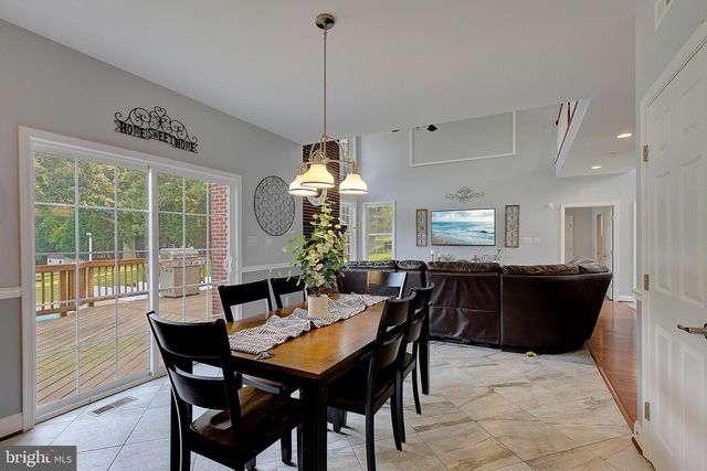 25 HOILE LN, Huntingtown, MD 20639