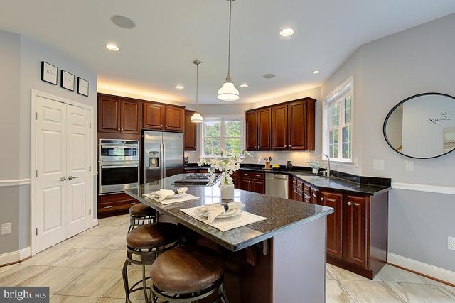 25 HOILE LN, Huntingtown, MD 20639