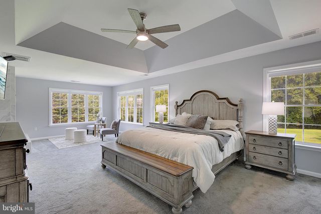 25 HOILE LN, Huntingtown, MD 20639