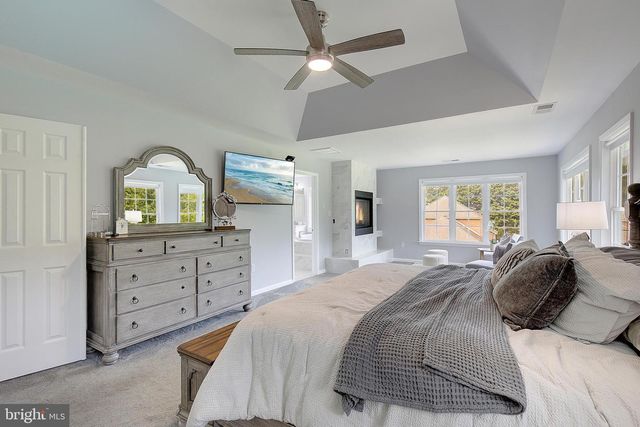 25 HOILE LN, Huntingtown, MD 20639