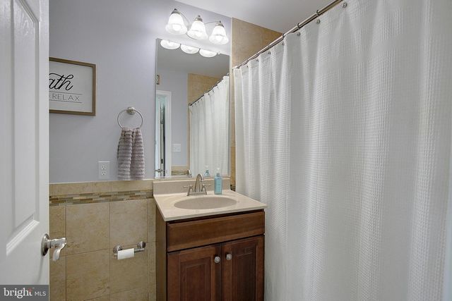 25 HOILE LN, Huntingtown, MD 20639