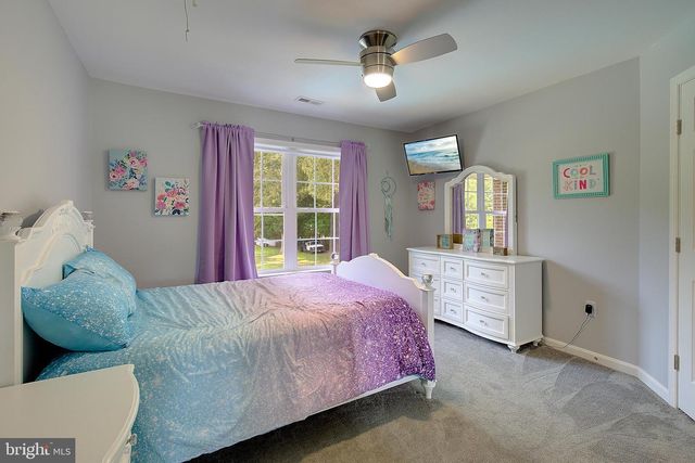 25 HOILE LN, Huntingtown, MD 20639