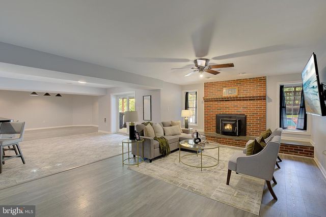 25 HOILE LN, Huntingtown, MD 20639