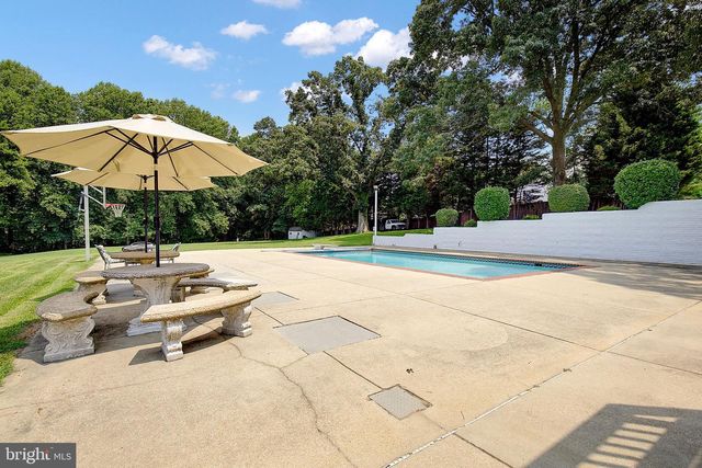 25 HOILE LN, Huntingtown, MD 20639