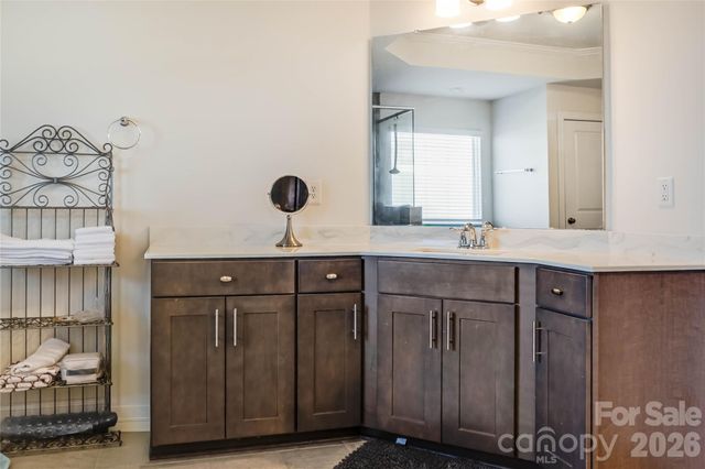 2810 Shumard Drive, Gastonia, NC 28054