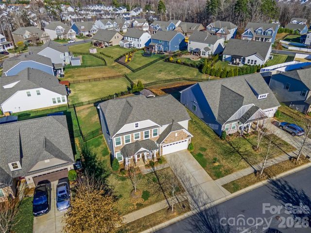 2810 Shumard Drive, Gastonia, NC 28054