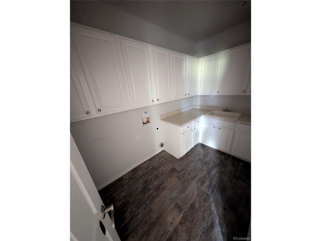 4590 Pleasant Valley Cir, Elizabeth, CO 80107