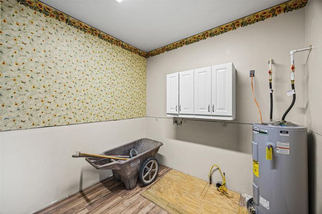 7 Northwood Country Lane, Huffman, TX 77336