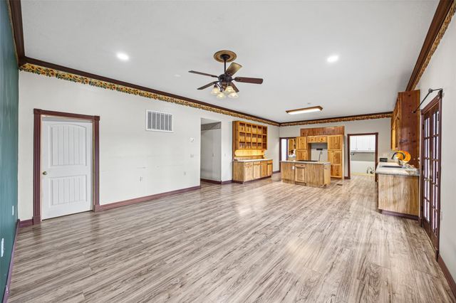 7 Northwood Country Lane, Huffman, TX 77336
