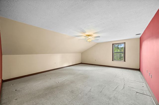 7 Northwood Country Lane, Huffman, TX 77336
