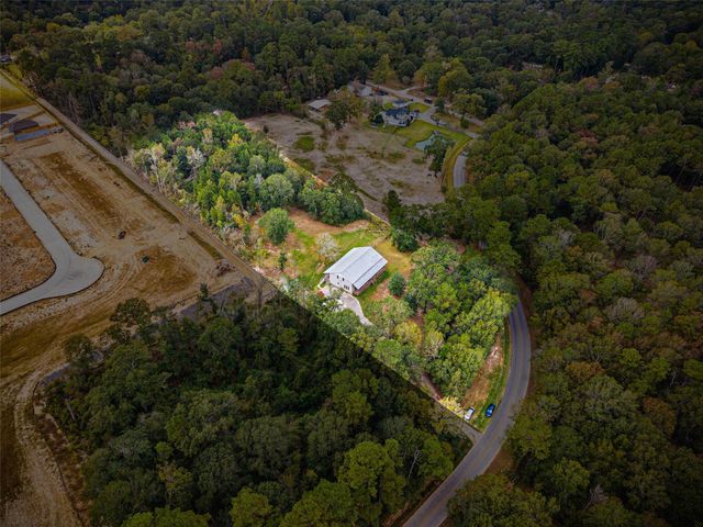 7 Northwood Country Lane, Huffman, TX 77336