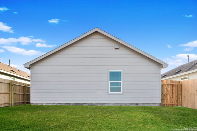 9123 Griffith Run, Converse, TX 78109
