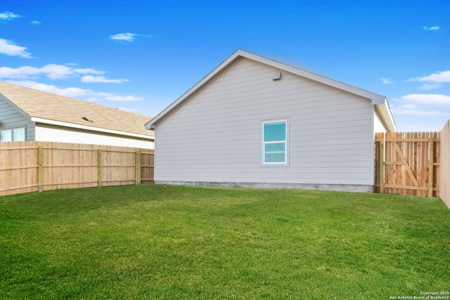 9123 Griffith Run, Converse, TX 78109