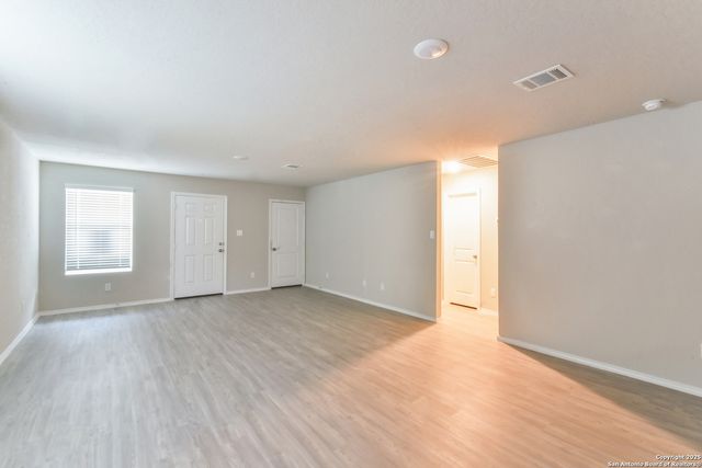 9123 Griffith Run, Converse, TX 78109