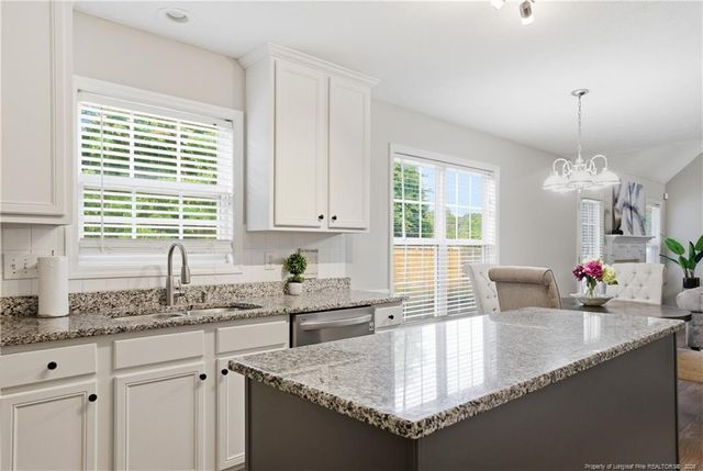 4211 Pete Warner Court, Hope Mills, NC 28348