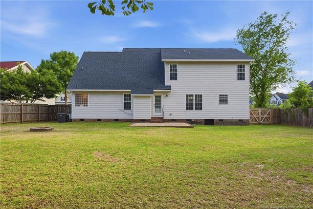4211 Pete Warner Court, Hope Mills, NC 28348