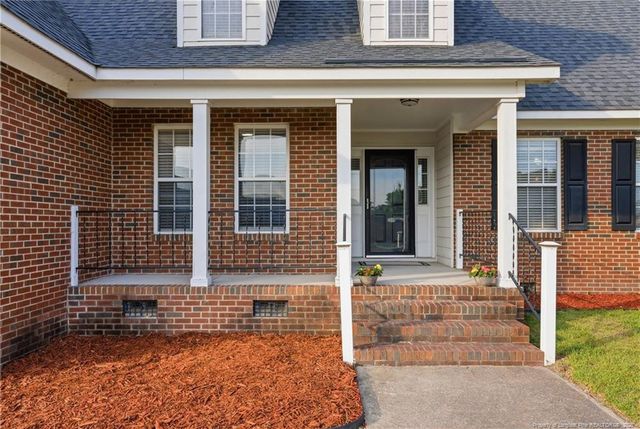 4211 Pete Warner Court, Hope Mills, NC 28348