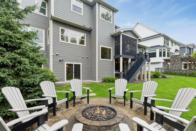 16415 56th Avenue N, Plymouth, MN 55446