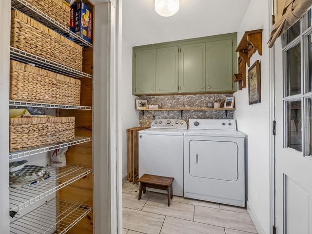 3998 Dale Ct, Boiling Springs, SC 29316