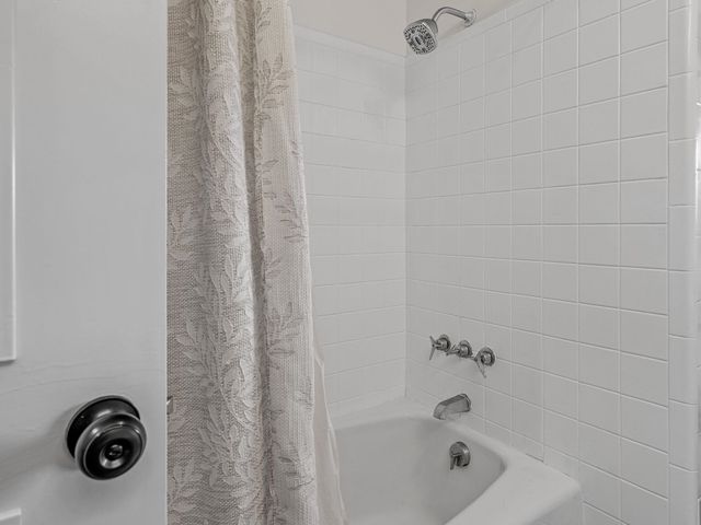 3998 Dale Ct, Boiling Springs, SC 29316