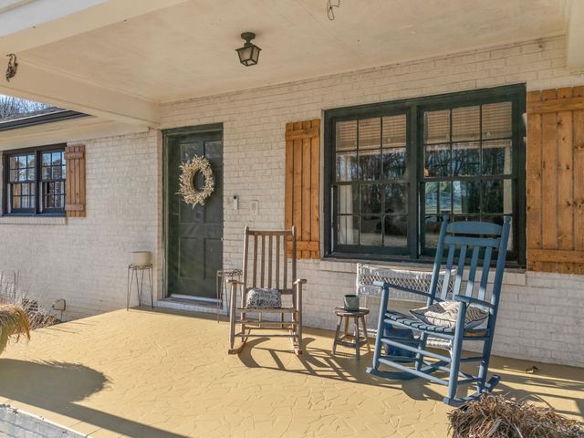 3998 Dale Ct, Boiling Springs, SC 29316