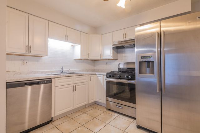 10 Josephine Street 205, North Providence, RI 02904