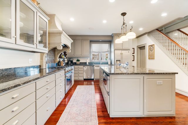 854 S Church, Paris, TX 75460