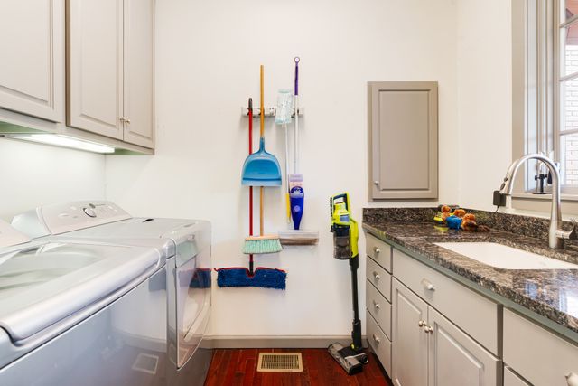 854 S Church, Paris, TX 75460