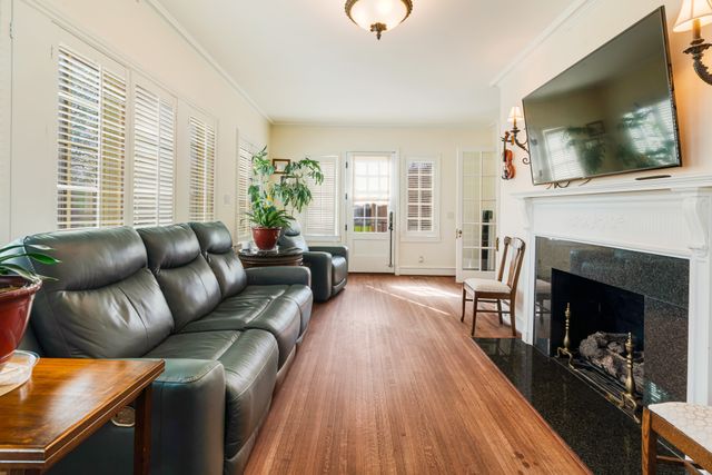 854 S Church, Paris, TX 75460