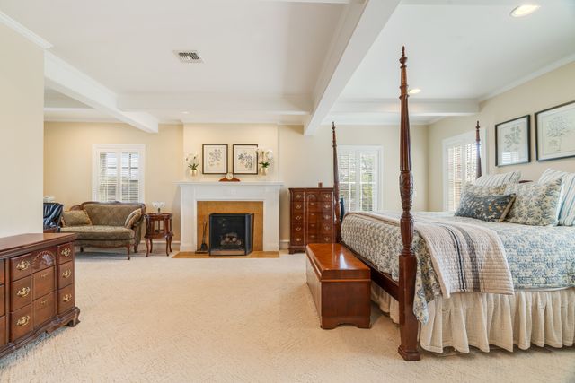 854 S Church, Paris, TX 75460