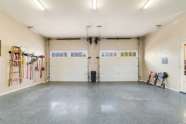 854 S Church, Paris, TX 75460