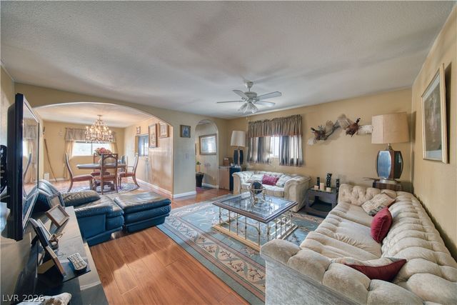 1610 West Vondell Drive, Pahrump, NV 89048