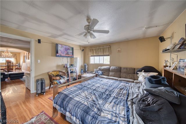 1610 West Vondell Drive, Pahrump, NV 89048