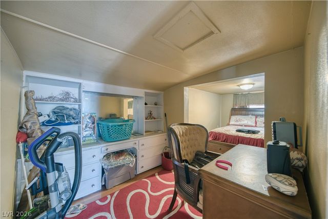 1610 West Vondell Drive, Pahrump, NV 89048