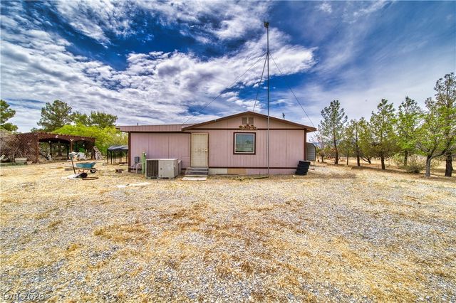 1610 West Vondell Drive, Pahrump, NV 89048