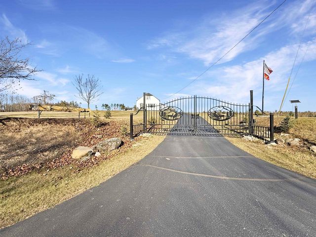 W6960 COUNTY ROAD 356, Stephenson, MI 49887