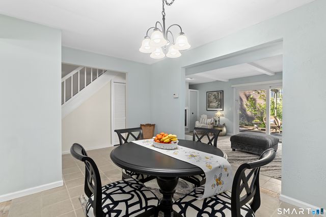93 Park Avenue 1703, Danbury, CT 06810