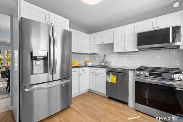 93 Park Avenue 1703, Danbury, CT 06810