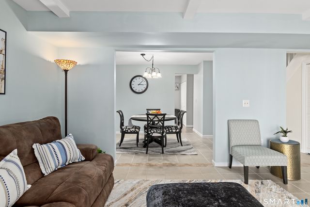 93 Park Avenue 1703, Danbury, CT 06810